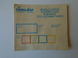 BA26.8  Boarding Pass  MALÉV  Hungarian Airlines  -MA250 - Boarding Passes