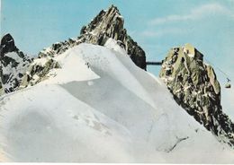 TELEPHERIQUE DE L'AIGUILLE DU MIDI  CORDEE SUR L'ARETE Dil473) - Chamonix-Mont-Blanc