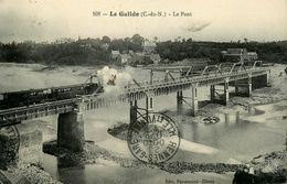 Le Guildo St Cast * Train Locomotive * Le Pont * Ligne Chemin De Fer - Saint-Cast-le-Guildo