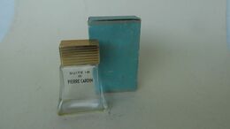 Ancien Flacon à Parfum De Collection, Eau De Toilette Suite 16 De Pierre Cardin - Flacons (vides)