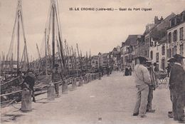 (44) LE CROISIC . Quai Du Port Ciguet  (animée + Annexe De L'hôtel MASSON ) ) - Le Croisic