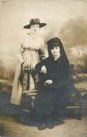 Femmes - Femme - Coiffes - Costumes - Chapeaux - Chapeau - Carte Photo - état - Spielzeug & Spiele