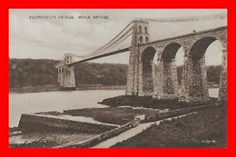 CPA MENAI BRIDGE (Pays De Galles)  Suspension Bridge. Pont Britannia....L384 - Anglesey