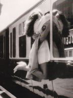 RAILWAY ROMANCE II  1990  THE BIG DOG PICTURE COMPANY   PRINTED IN ENGLAND - Doisneau