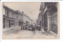 103 MOURMELON-LE-GRAND - La Rue De Châlon (carte Dans Son Jus) - Mourmelon Le Grand