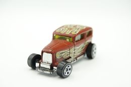 Hot Wheels Mattel Midnight Otto Brown With Flames  -  Issued 2001 Scale 1/64 - Matchbox (Lesney)
