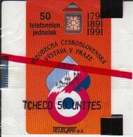 4/ Czechoslovakia; C2. On Wrapper Text "TCHECO 50 UNITES" - Tchécoslovaquie
