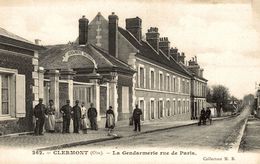 60-CLERMONT- LA GENDARERIE RUE DE PARIS - Clermont