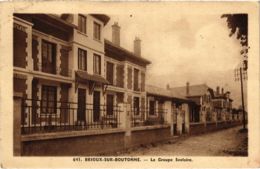 CPA Brioux-sur-BOUTONNE - Le Groupe Scolaire (89608) - Brioux Sur Boutonne