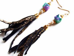 Boucles D'oreilles, Cubes Verre Facettés, Cuir D'agneau, Pompon, Pompon Cuir, Bijou Bohème, Boho Style, Hippie, - Ohrringe