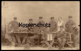 ALTE FOTO POSTKARTE SOLDATEN STRAUSSBERG AKKORDEON KARTEN SPIELEN SKAT ? VIOLINE Violon Violin AK Cpa Photo Postcard - Cartas