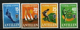 Antilles Néerlandaises ** N° 540 à 543 - Sports : Ski Nautique, Voile, Foot, Basket - Antilles