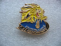 Pin's CSL (Centre De Sports Et Loisirs) De La Gendarmerie De Franche Comté - Police