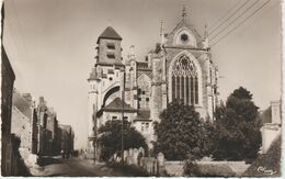 Loire  Atlantique   :  ST  JULIEN  De  VOUVANTES  : L  église - Saint Julien De Vouvantes