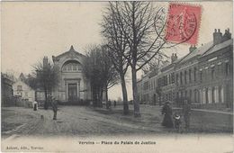 Delcampe - 02   Vervins Place Du Palais De Justice - Vervins