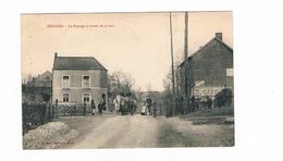 FEIGNIES Le Passage à Niveau De Leveau Avec Attelage De Chevaux Animation Top Carte - Feignies