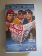 CASSETTE VIDEO VHS LES TROIS FRERES Des INCONNUS - Comedy