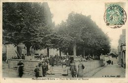 Mehun Sur Yèvre * Place Du Marché Au Beurre * Foire - Mehun-sur-Yèvre