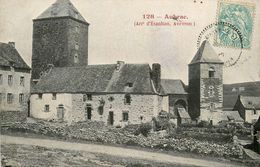 Aubrac * Une Vue Du Village - Sonstige & Ohne Zuordnung