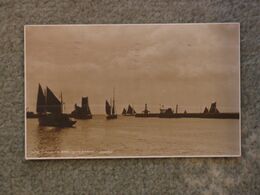 FISHING BOATS GOING TO SEA LOWESTOFT RP - JUDGES - Lowestoft