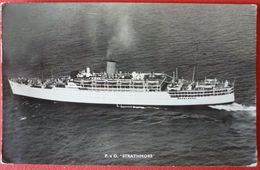 P & O PASSENGER LINER STRATHMORE - Steamers