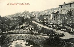 Tourrettes Sur Loup * Un Coin Du Village - Autres & Non Classés