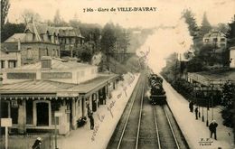Ville D'avray * La Gare * Train Locomotive * Ligne Chemin Fer Ile De France - Ville D'Avray