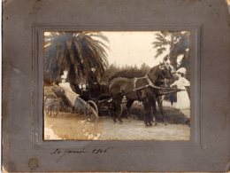 Photo 2 Jeunes Femmes Sur Calèche, Belle époque 1906 à Malabia En Argentine Format 12/17 - Personnes Anonymes