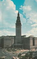 CLEVELAND OHIO - TERMINAL TOWER BUILDING AND PUBLIC SQUARE - Cleveland