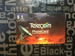 (16-8-202 X) Telecom - ネコ -Carte Tephone / Phonecard / Telefonkarte / Carta Telefonica / Tarjeta Telefónica - Telekom-Betreiber