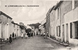 La Montagne * Rue De La Garenne * Groupe D'enfants - La Montagne