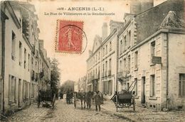 Ancenis * La Rue De Villeneuve Et La Gendarmerie Nationale - Ancenis