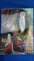 CPSM 3D RELIEF LOURDES APPARITION DE LA VIERGE DEVANT BERNADETTE TOPPAN KD 1052 - Lieux Saints