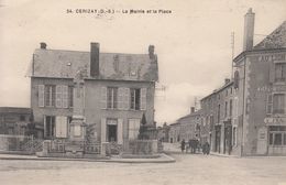 CERIZAY La Mairie Et La Place, Bon état, Commerce, Pas Vue Sur Delcampe - Cerizay