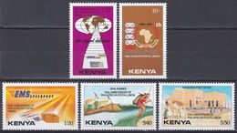 Kenia Kenya 1990 Organisationen Postwesen Postunion Postal Union EMS Postläufer Postamt Briefe Letters, Mi. 500-4 ** - Kenia (1963-...)
