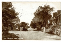 Ref 1395 - 1917 Postcard - The Village At Earlswood - Solihull Warwickshire - Autres & Non Classés