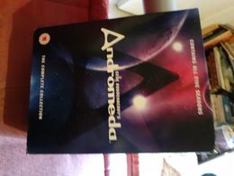 Dvd  Integrale  Des 5 Saisons Andromeda 110 Episodes Mais En Anglais Pas De Vf Ou Vostf - TV-Reeksen En Programma's