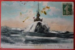 FRENCH WARSHIP - TANGAGE PAR GROS TEMPS - Guerra