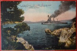 FRENCH WARSHIP - TOULON - CUIRASSE COURBET - Warships