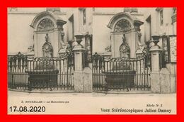 --Belgique Bruxelles Le Manneken-pis Vues Stereoscopiques Julien Damoy(scan Recto Verto) - Märkte