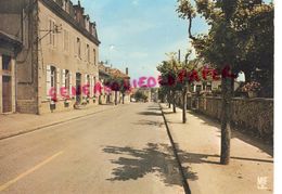 87 - NANTIAT - LA MAIRIE  LES ECOLES - ECOLE - EDITEUR FAROU COUZEIX N° 26-73 - Nantiat