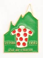 Pin's LE TOUR 1992 - COL DE L'ISERAN - 2770 M - Le Maillot à Pois - Starpin's - J505 - Cyclisme