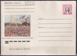 1982-EP-203 CUBA 1982 5c POSTAL STATIONERY COVER. HAVANA, DESFILE PRIMERO DE MAYO FIDEL CASTRO. LIGERAS MANCHAS. - Briefe U. Dokumente