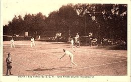 SPORT --  TENNIS  -- VICHY --  Les Tennis Du S. C. V. - Une Finale Double " Messieux - Tenis
