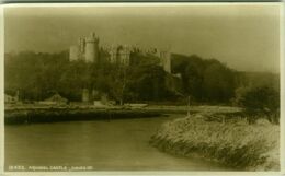 UK - ARUNDEL CASTLE - RPPC POSTCARD 1920s/30s (BG9827) - Arundel