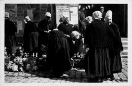 Douarnenez * Types De Bretonnes * Coiffe Marché Foire Femmes - Douarnenez