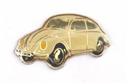 Pin's Volkswagen COCCINELLE Blanche - J554 - Volkswagen