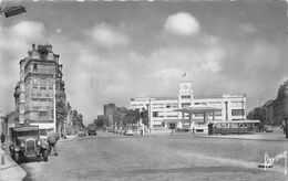 94-CHARENTON- LE GROUPE SCOLAIRE ET LA PLACE - Charenton Le Pont