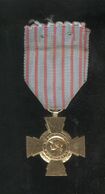 Médaille Croix Du Combattant ( Lot 4 ) - France
