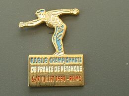 Pin's PETANQUE - FFPJP CHAMPIONNAT DE FRANCE REIMS 1991 - Pétanque